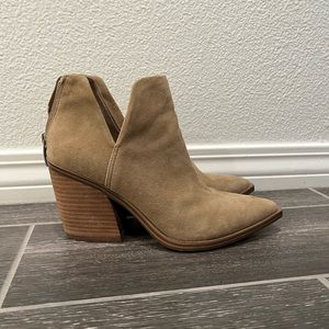 Steve Madden booties